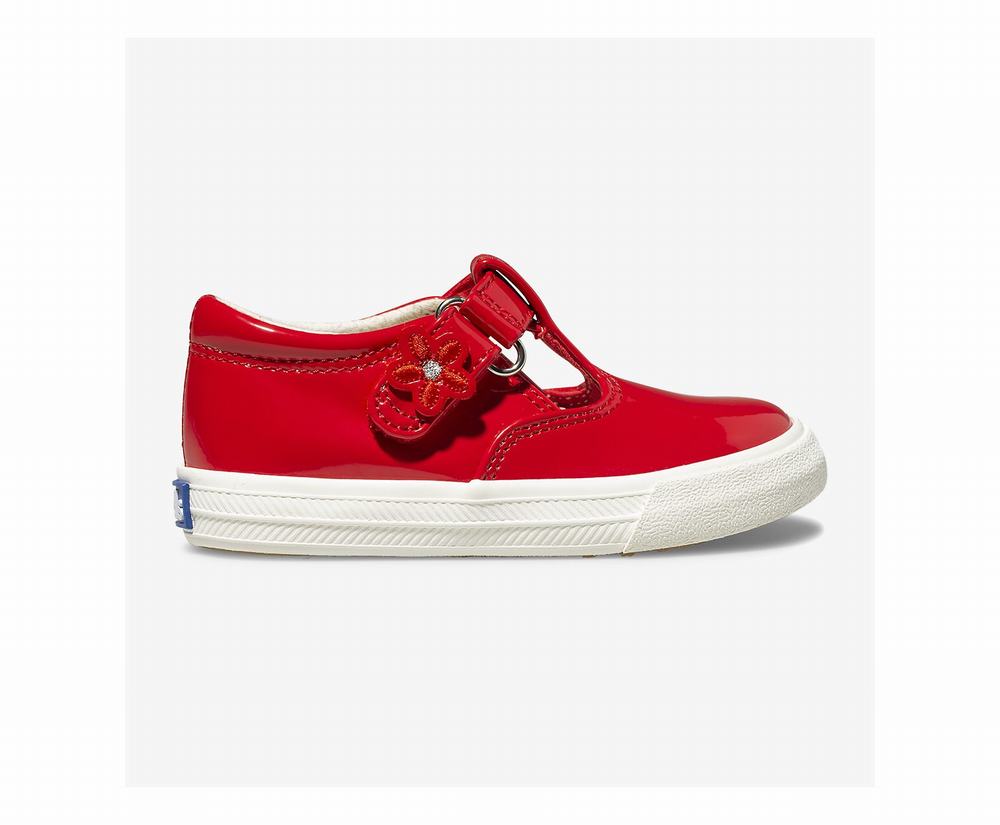 Girl Keds Daphne Patent Sneaker Red 5379820NS - South Africa